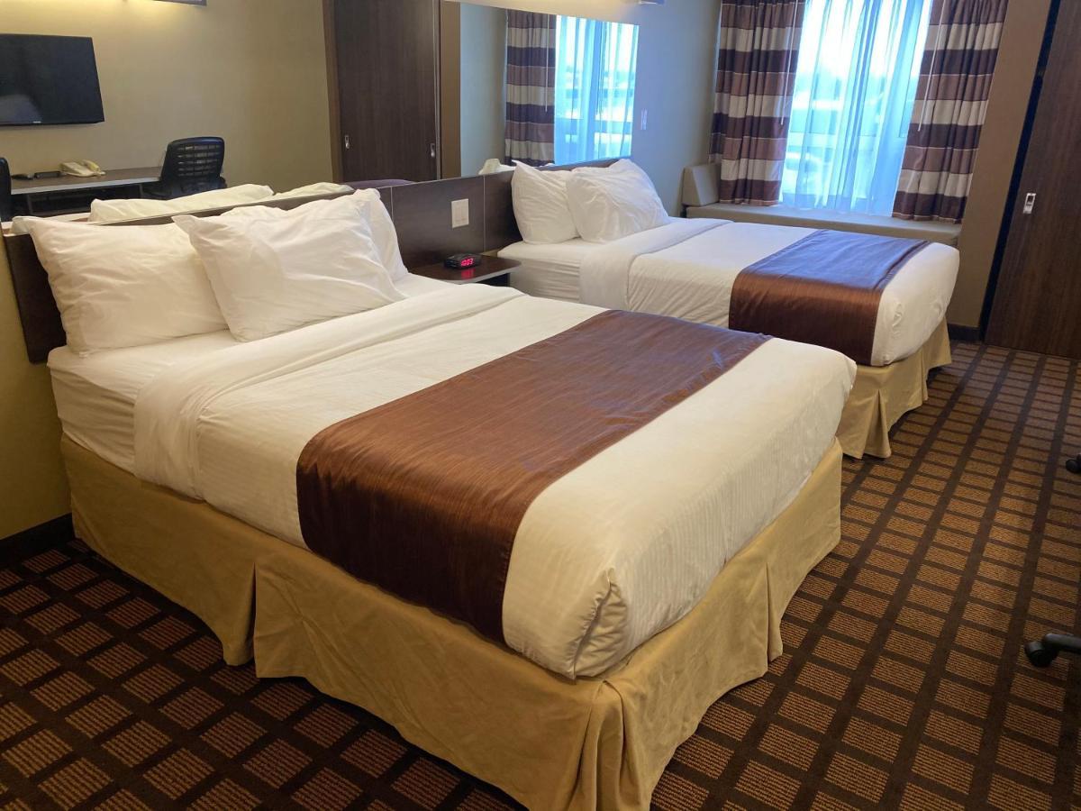 Microtel Inn & Suites By Wyndham - טימינס מראה חיצוני תמונה