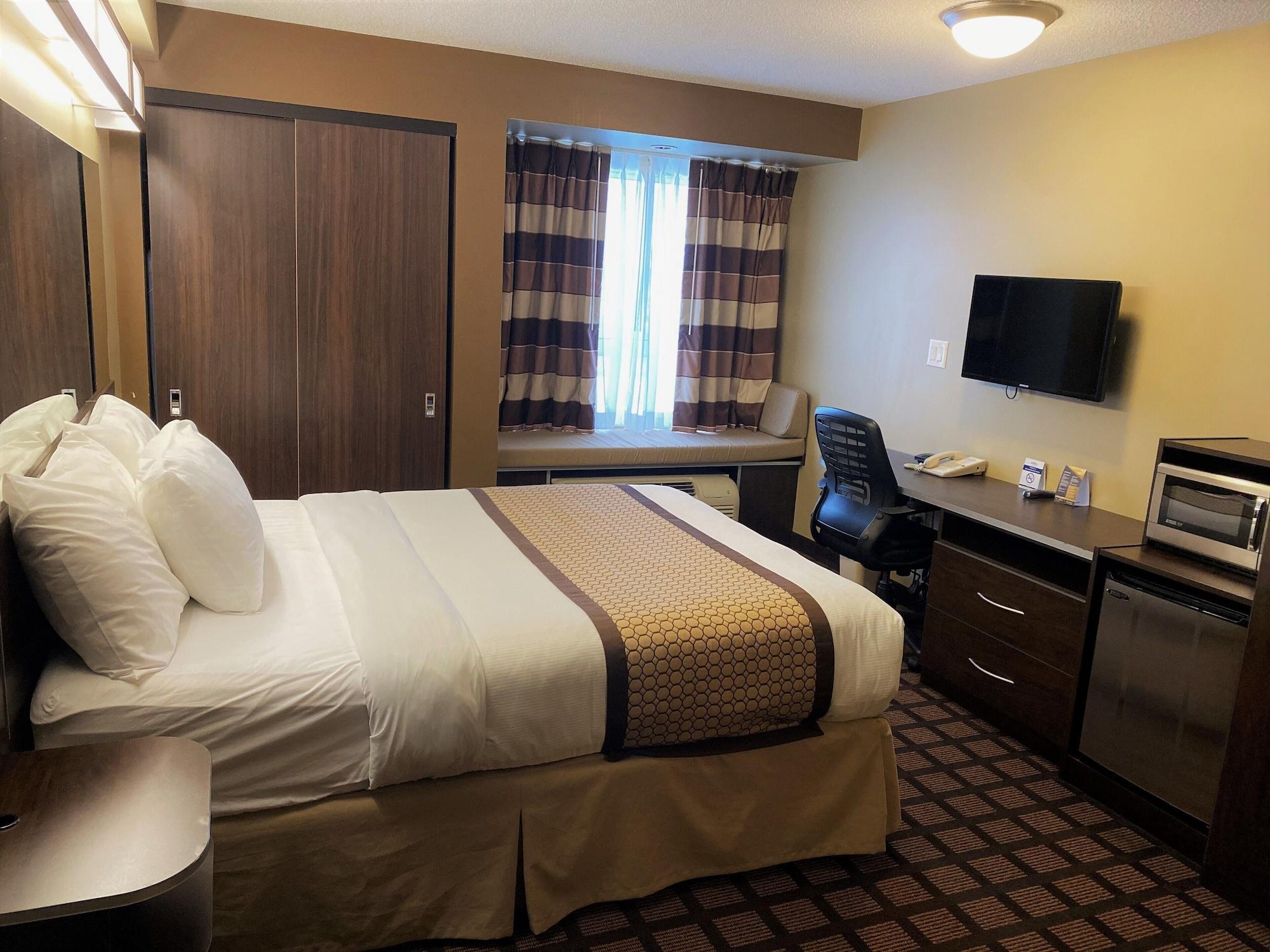 Microtel Inn & Suites By Wyndham - טימינס מראה חיצוני תמונה