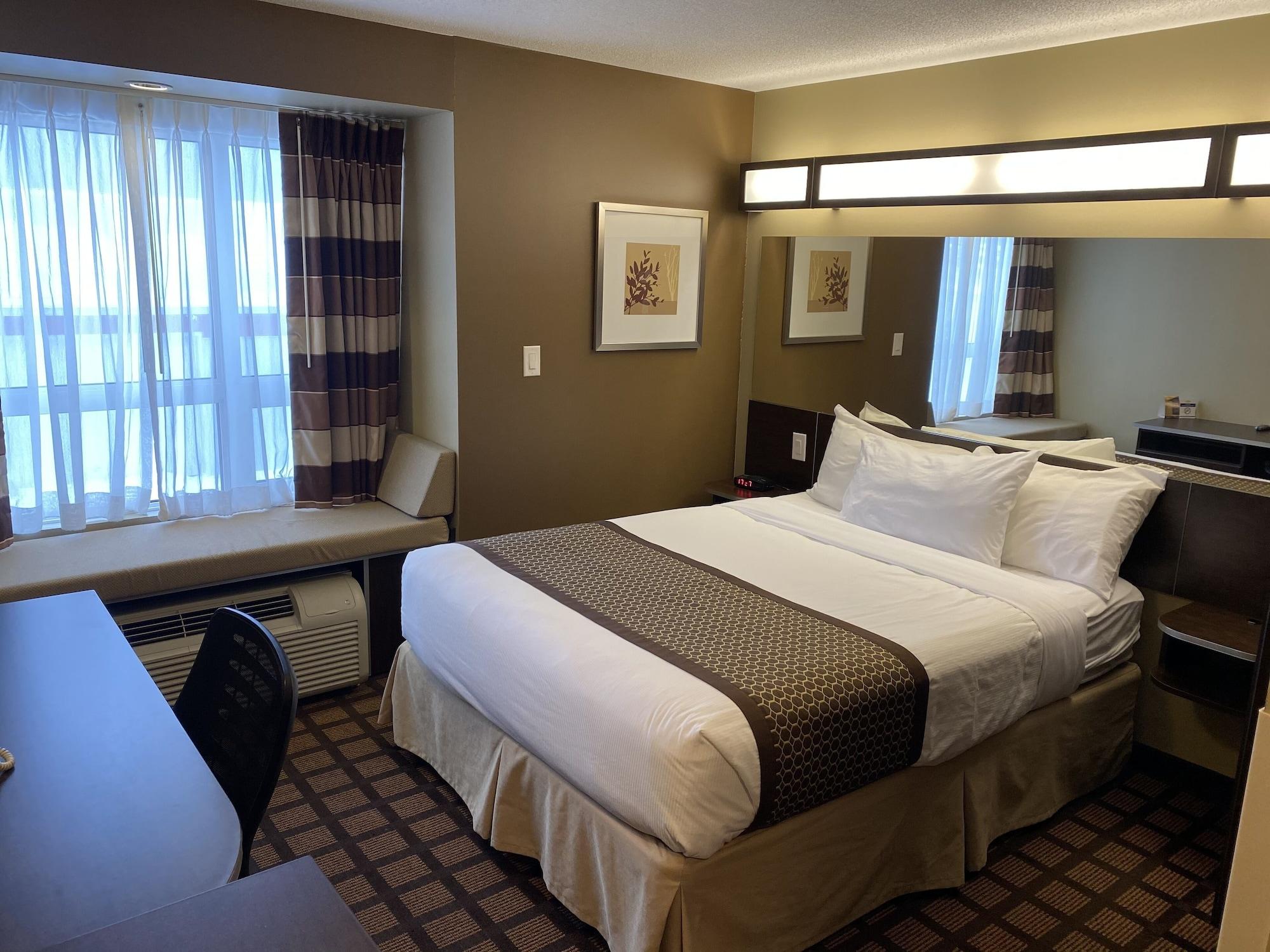 Microtel Inn & Suites By Wyndham - טימינס מראה חיצוני תמונה