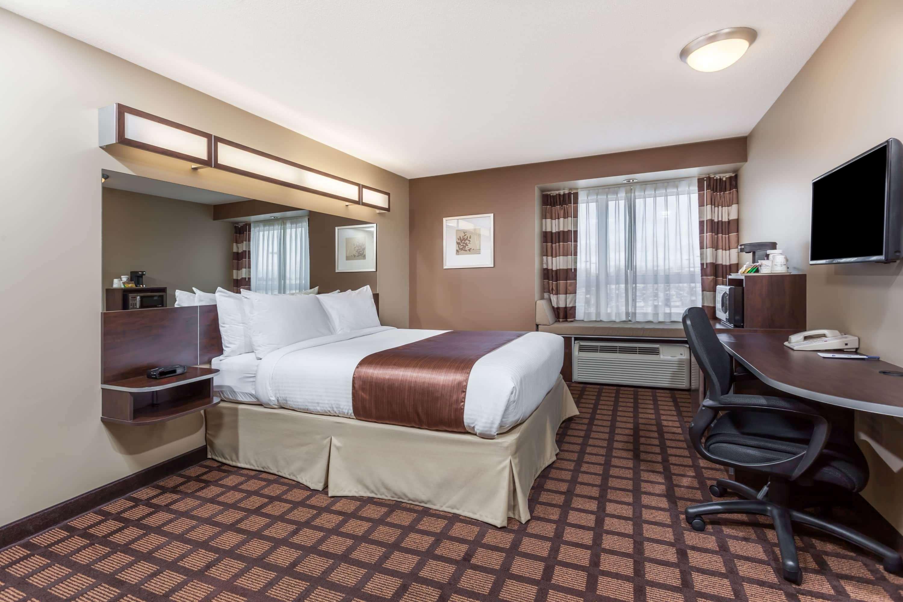 Microtel Inn & Suites By Wyndham - טימינס מראה חיצוני תמונה