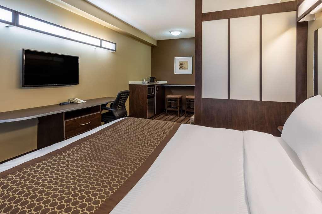 Microtel Inn & Suites By Wyndham - טימינס חדר תמונה
