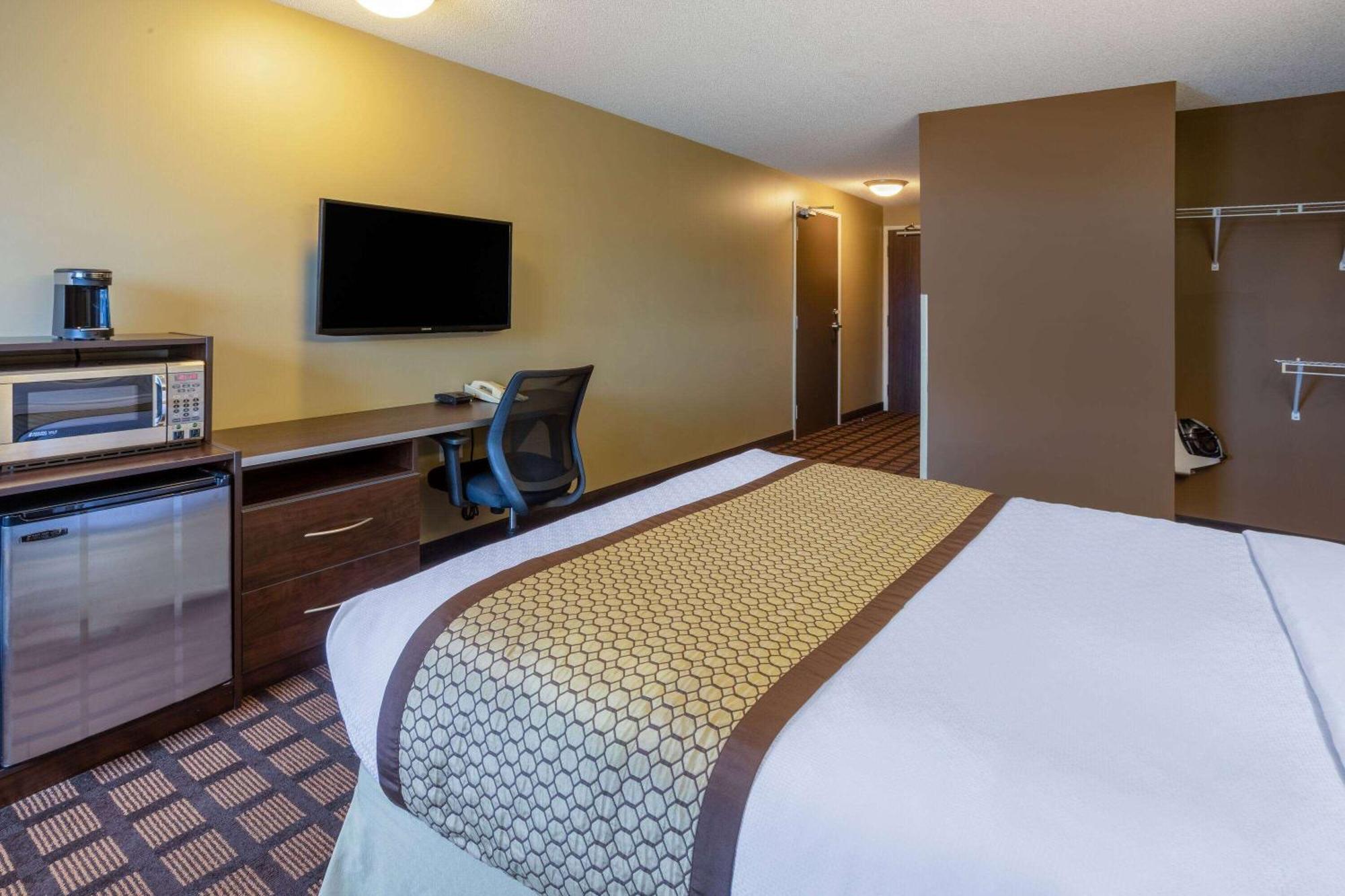 Microtel Inn & Suites By Wyndham - טימינס מראה חיצוני תמונה
