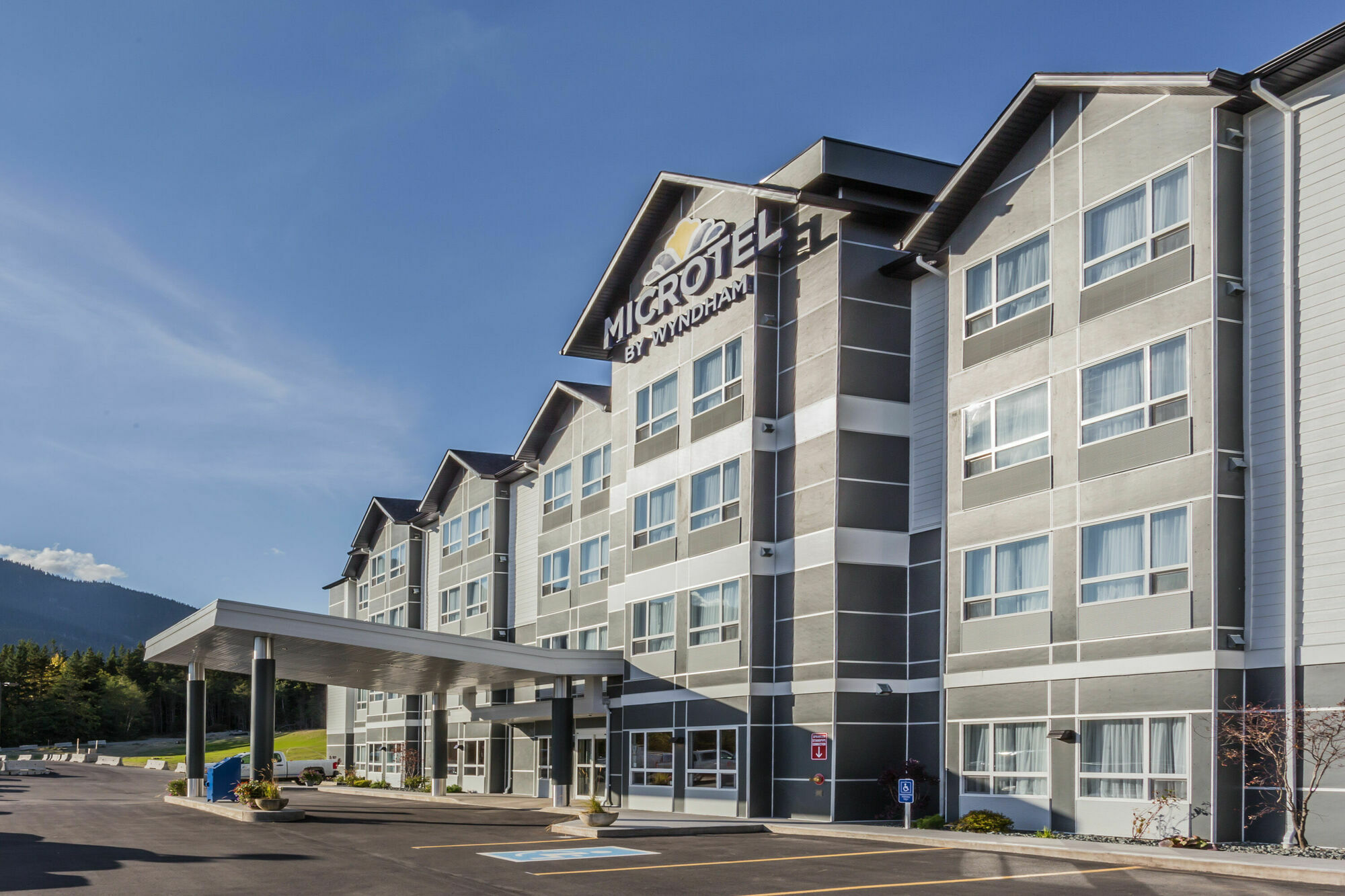 Microtel Inn & Suites By Wyndham - טימינס מראה חיצוני תמונה