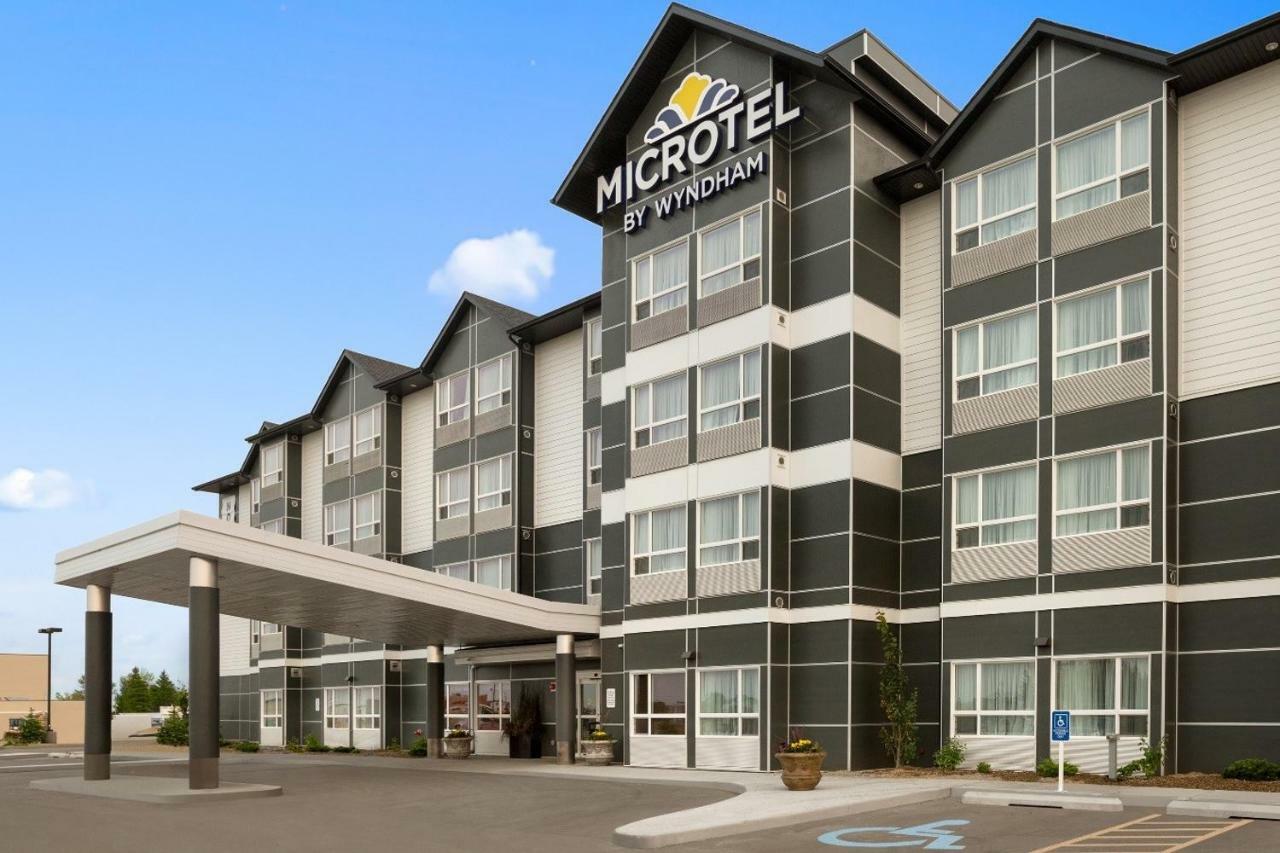 Microtel Inn & Suites By Wyndham - טימינס מראה חיצוני תמונה